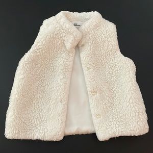 4T girls white faux fur vest